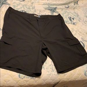 Men’s Lee Cargo Black shorts size 52